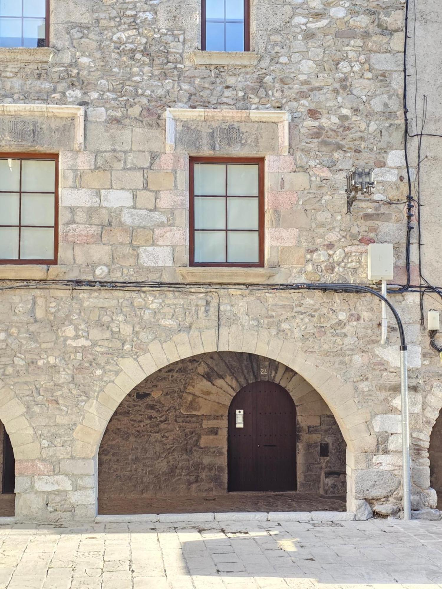En El Corazon De Baga, Precioso Pueblo Medieval المظهر الخارجي الصورة