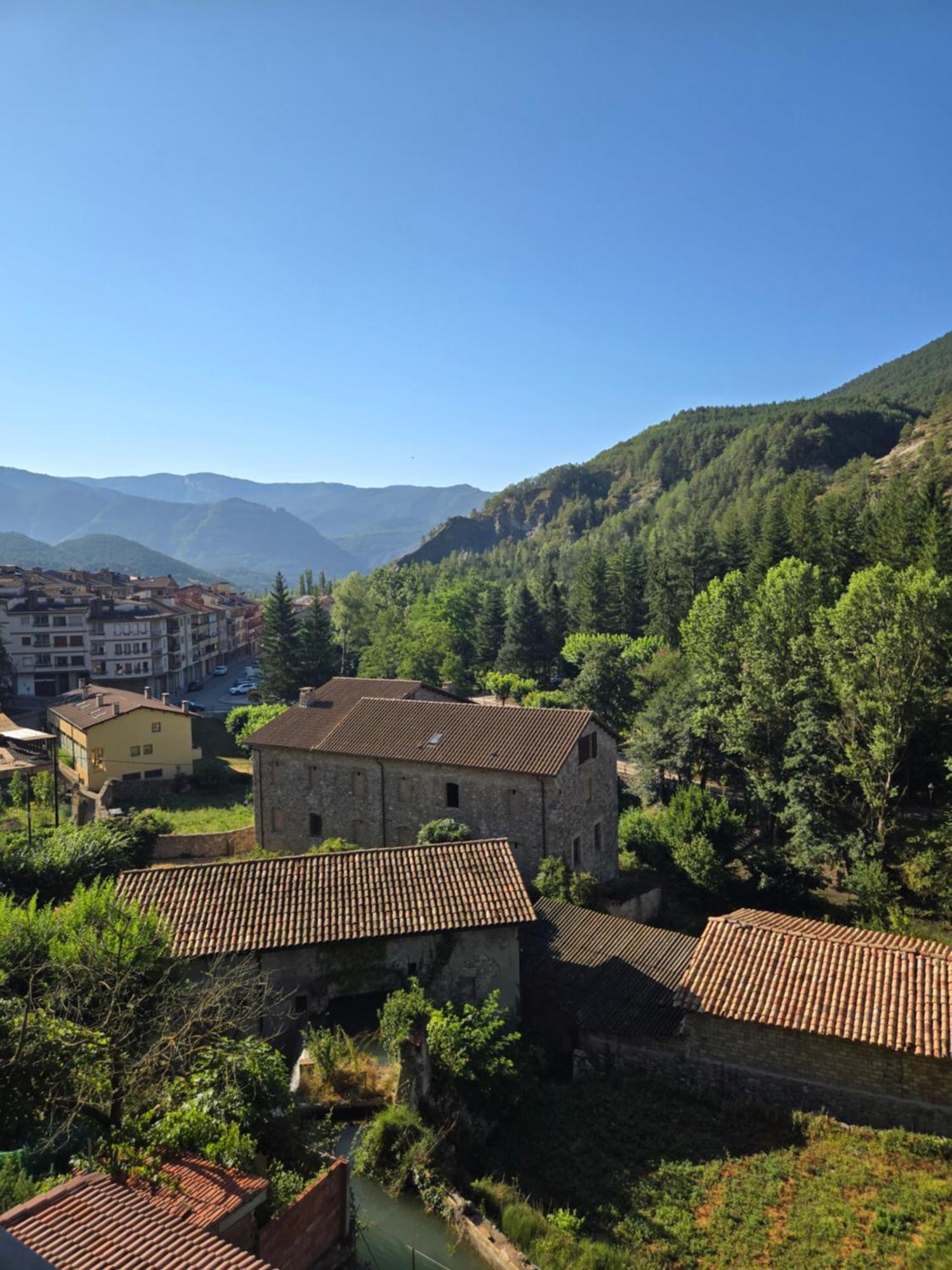 En El Corazon De Baga, Precioso Pueblo Medieval المظهر الخارجي الصورة